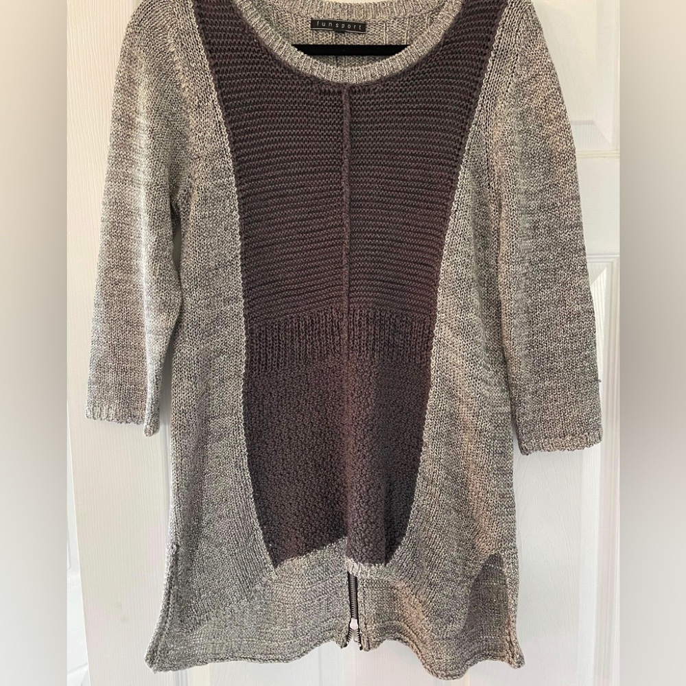 Sweater tunic style